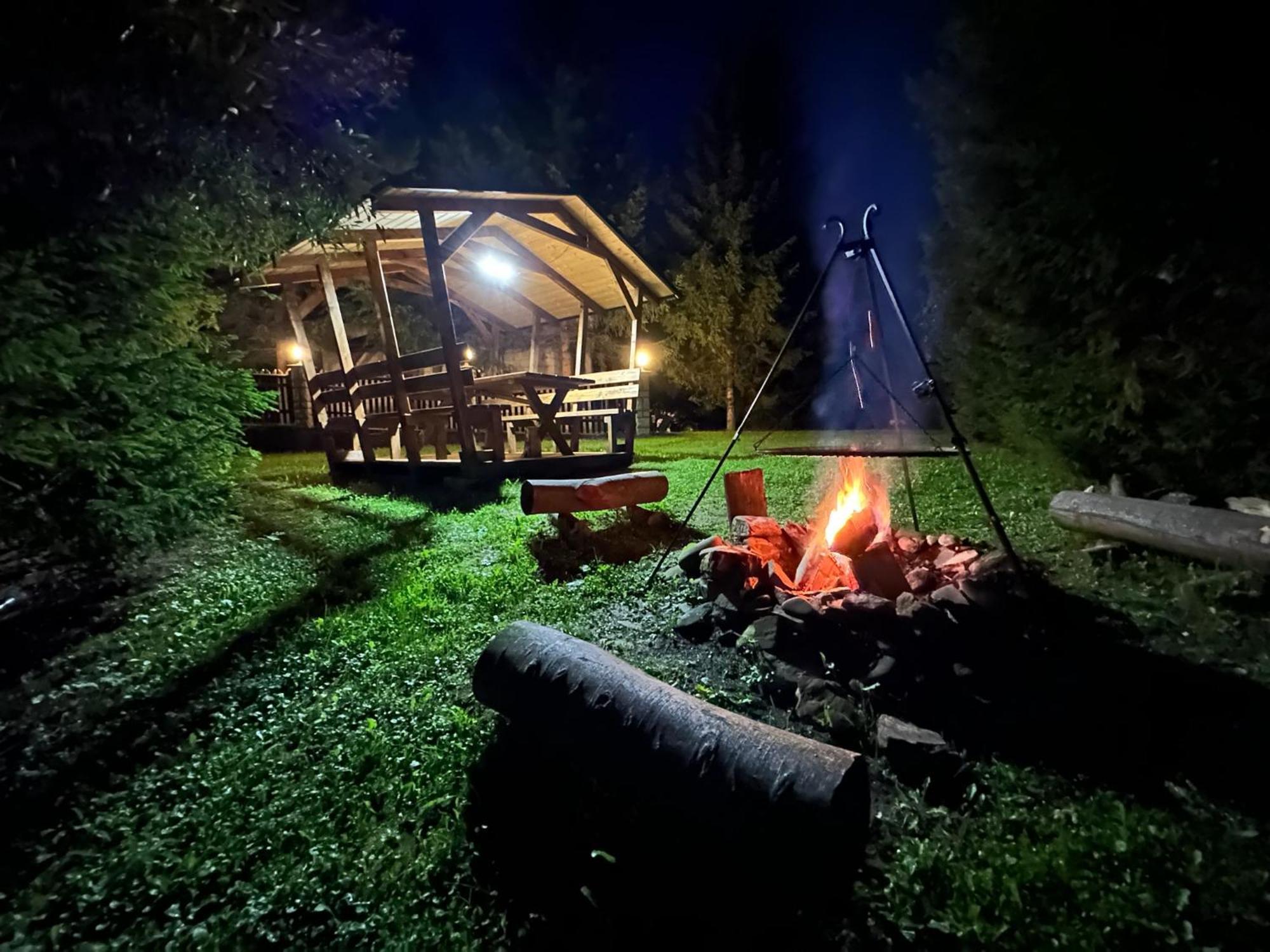 Urocza Chata Z Sauna W Bieszczadzkim Parku Krajobrazowym Bukowiec  Esterno foto