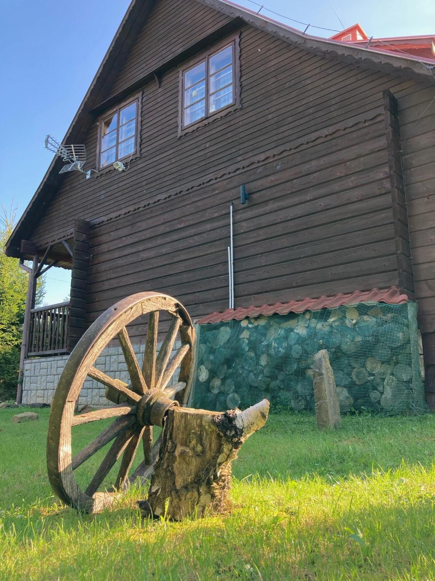 Urocza Chata Z Sauna W Bieszczadzkim Parku Krajobrazowym Bukowiec  Esterno foto